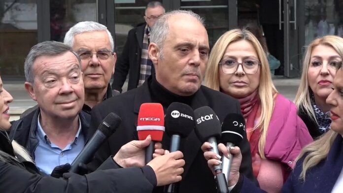 ΑΝΑΚΟΙΝΩΣΗ ΤΥΠΟΥ – ΔΗΛΩΣΗ ΤΟΥ ΠΡΟΕΔΡΟΥ ΤΗΣ ΕΛΛΗΝΙΚΗΣ ΛΥΣΗΣ ΚΥΡΙΑΚΟΥ ΒΕΛΟΠΟΥΛΟΥ: ΑΠΟ ΤΑ ΔΙΚΑΣΤΗΡΙΑ ΤΗΣ ΛΑΡΙΣΑΣ ΓΙΑ ΤΑ ΒΙΝΤΕΟ ΤΟΥ ΕΓΚΛΗΜΑΤΟΣ ΤΩΝ ΤΕΜΠΩΝ